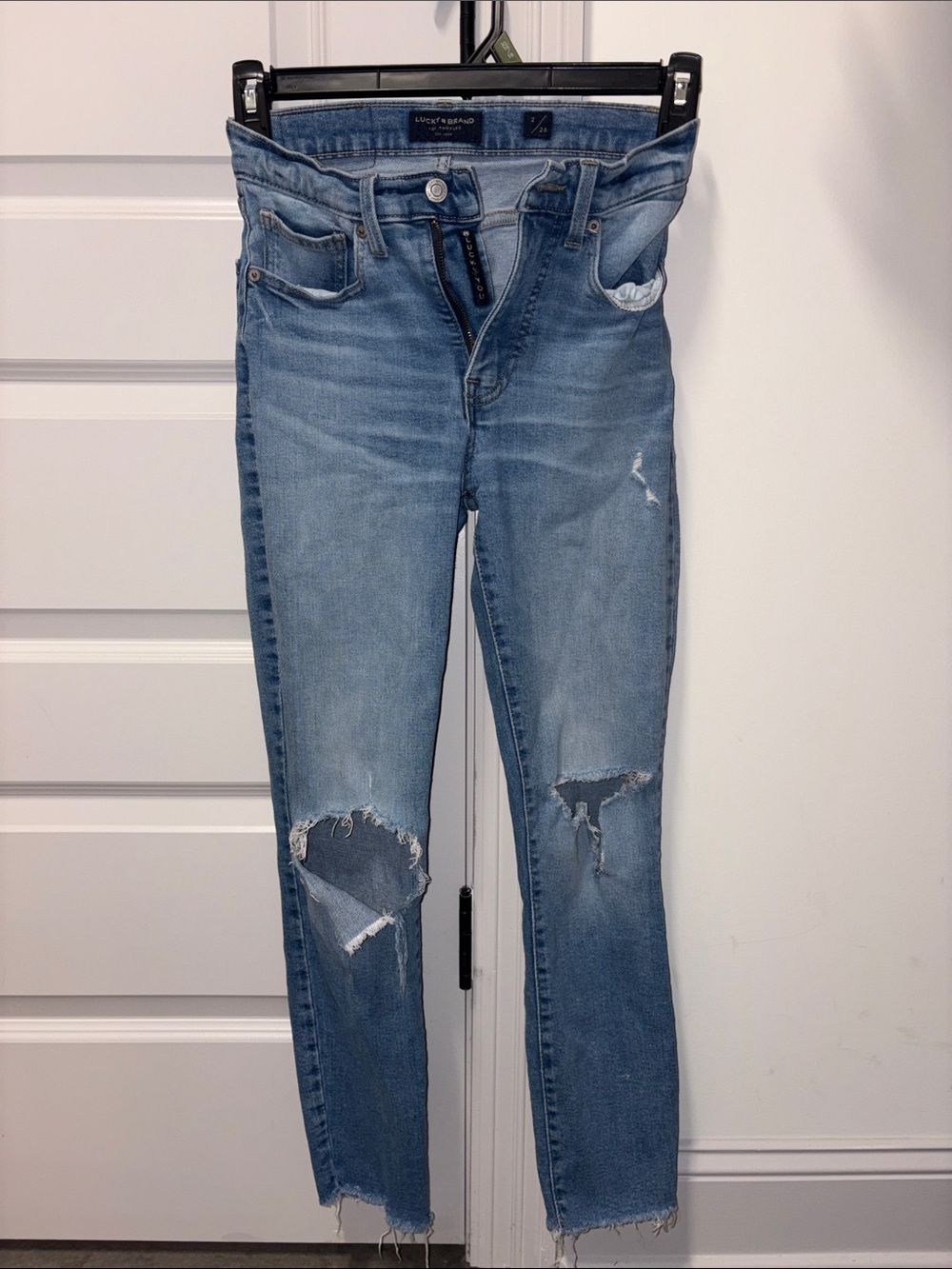 Lucky Brand Light Blue Distressed Skinny Jeans